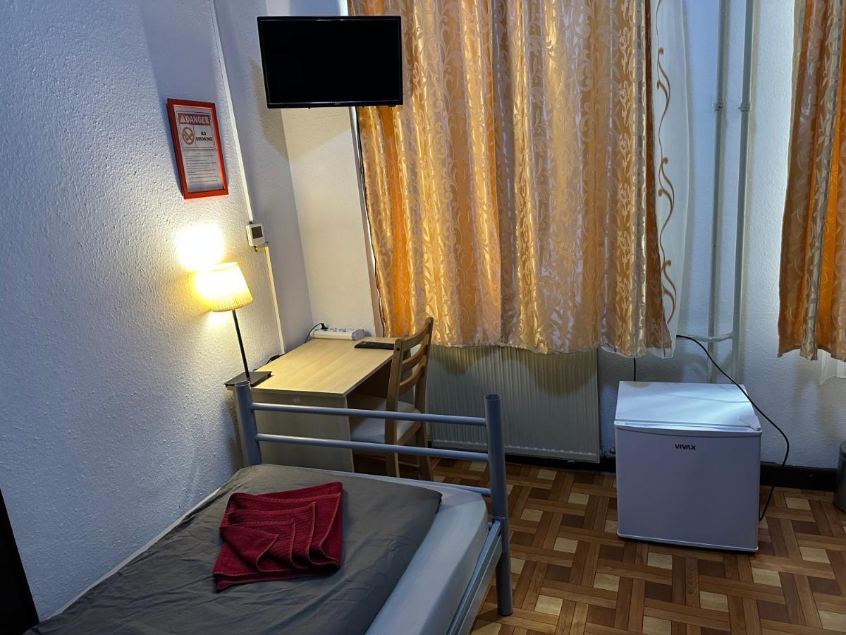 Kecskemeti Rooms Budapest Exteriör bild